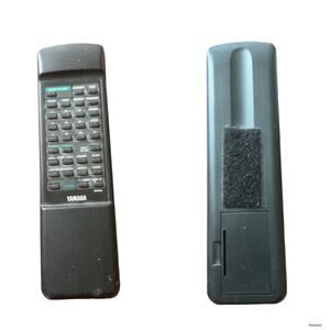 GENUINE/ORIGINAL YAMAHA VR03920 Remote Control for CD Player